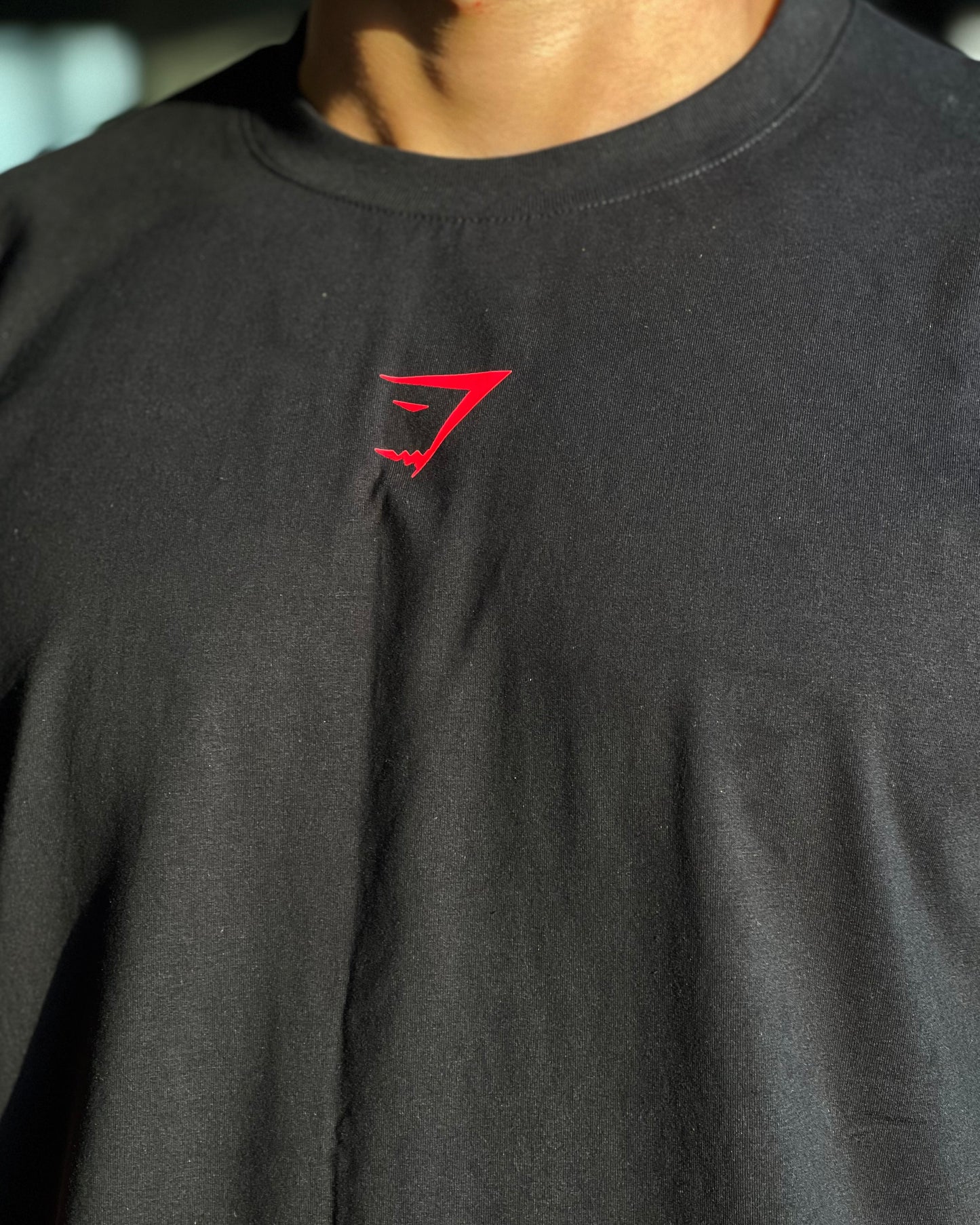 GYMSHARK PUMP COVER RED